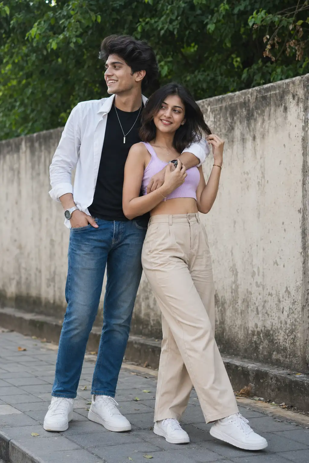 #0080 Candid romantic street moment